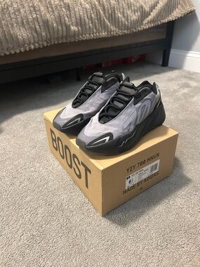 adidas YZY 700 MNVN Men's Sneakers - Grey/Black